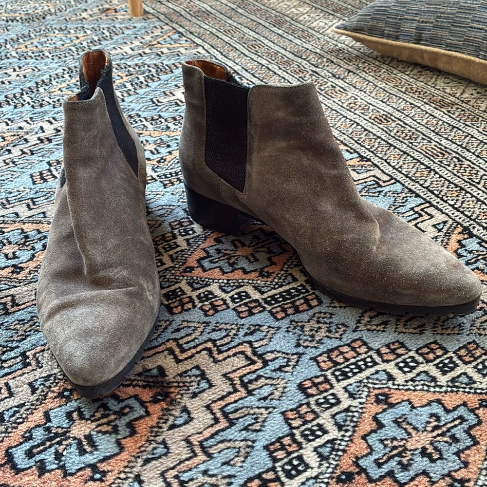 Aquatalia Women's Taupe Suede Weatherproof Ankle Boots